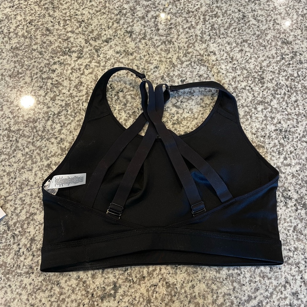 NEW Nike sports bra - Picture 3 of 3